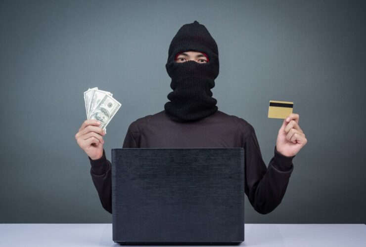 Experts Warn About Scammers Targeting Your Money Through Payment Apps