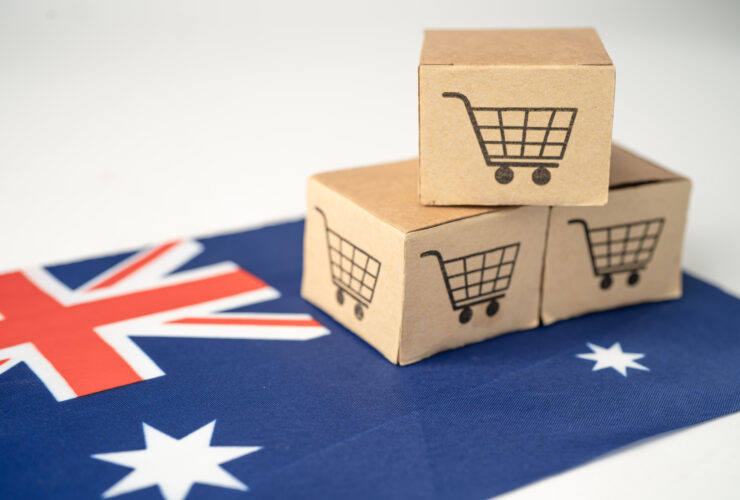 Retail Spending Steady Ahead of Holiday Peak