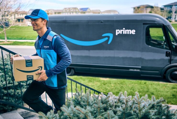 Amazon Shipping Threat: Why UPS & FedEx Shares Are Falling Amazon Shipping Threat: Why UPS & FedEx Shares Are Falling